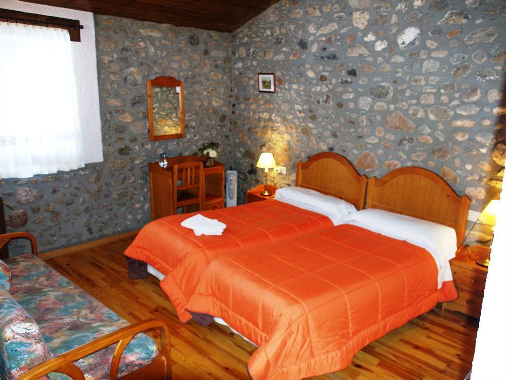 Hotel Cal Rei De Tallo Bellver De Cerdanya Zewnętrze zdjęcie